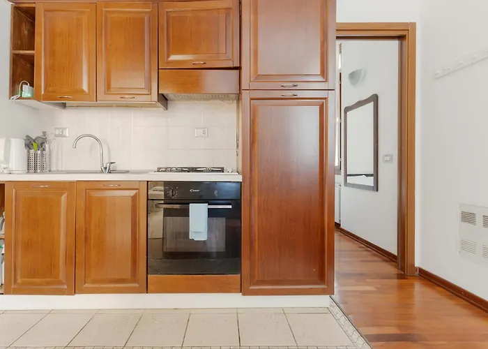 شقة Guesthost - M5 Isola Comfy *